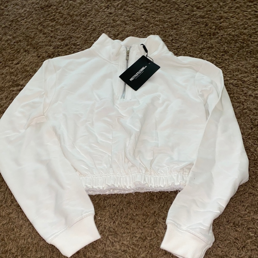 CREAM ZIP UP SWEATER//SIZE M